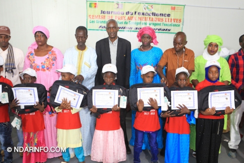 Journée de l’excellence 2018 : les GDS gâtent les meilleurs élèves de sa zone (vidéo) Journée de l’excellence 2018 : les GDS gâtent les meilleurs élèves de sa zone (vidéo)