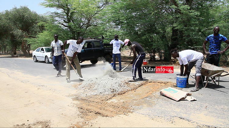 ​Dégradation avancée de la route de BANGO : avec de maigres moyens, une initiative citoyenne engage la réfection (vidéo)