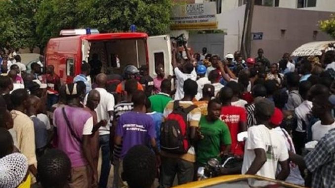 Meurtre à Zac Mbao : un homme jeté du haut du 3e étage d’un immeuble par deux individus Meurtre à Zac Mbao : un homme jeté du haut du 3e étage d’un immeuble par deux individus