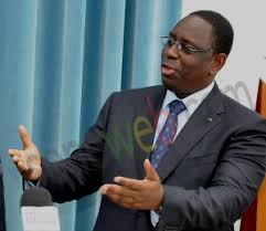 Macky Sall: "J’ai pêché le plus gros poisson de Dakar, je peux dormir tranquille" Macky Sall: "J’ai pêché le plus gros poisson de Dakar, je peux dormir tranquille"