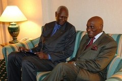 ET SI LES DEUX COALITIONS (CA 2000 ET CODE 2000) DE LA PRESIDENTIELLE DE 2000 AVAIENT DECIDE LA CANDIDATURE PLURIELLE AU PREMIER TOUR ? ET SI LES DEUX COALITIONS (CA 2000 ET CODE 2000) DE LA PRESIDENTIELLE DE 2000 AVAIENT DECIDE LA CANDIDATURE PLURIELLE AU PREMIER TOUR ?