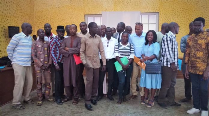 Saint-Louis : les journalistes invités à jouer pleinement leur rôle en informant juste et vrai Saint-Louis : les journalistes invités à jouer pleinement leur rôle en informant juste et vrai