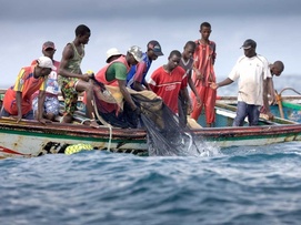 Gueth Ndar: 11 pêcheurs portés disparus après le chavirement de deux pirogues Gueth Ndar: 11 pêcheurs portés disparus après le chavirement de deux pirogues