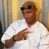 El Hadj Diouf revient sur ses relations avec son pére El Hadj Diouf revient sur ses relations avec son pére