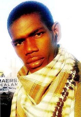 Le Comédien saint-louisien Ndiol Toth Toth,en passe de détrôner Sanekh Le Comédien saint-louisien Ndiol Toth Toth,en passe de détrôner Sanekh