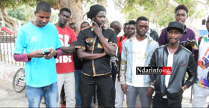 Concert de Waly SECK : la jeunesse dit "stop" à Mansour FAYE (vidéo) Concert de Waly SECK : la jeunesse dit "stop" à Mansour FAYE (vidéo)