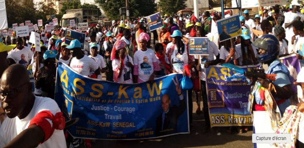 Marche de l’opposition : des milliers de personnes se sont mobilisées à Dakar ( Photos)