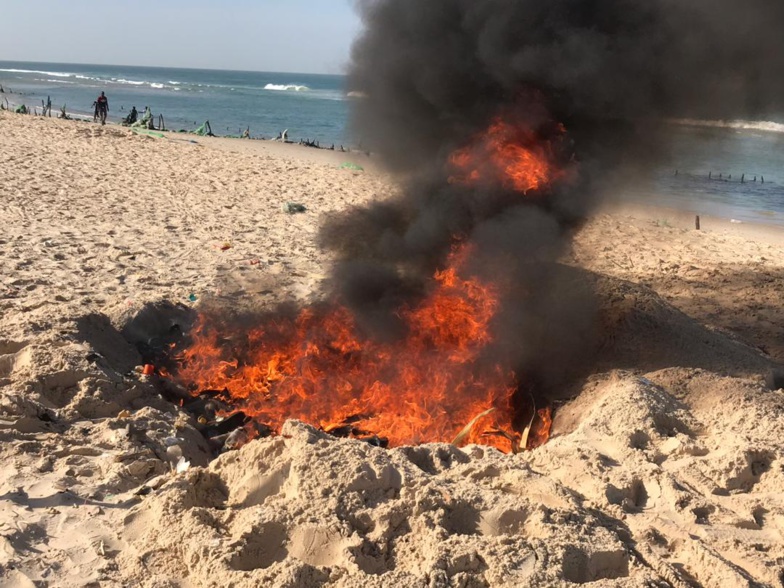 Nettoyage des cimetières de GUET-NDAR : Une jeunesse consciente a relevé le défi (photos) Nettoyage des cimetières de GUET-NDAR : Une jeunesse consciente a relevé le défi (photos)
