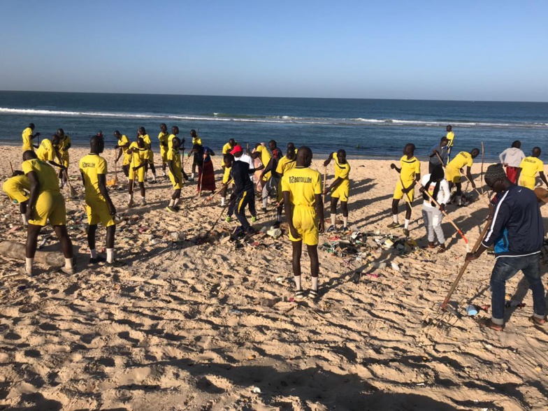 Nettoyage des cimetières de GUET-NDAR : Une jeunesse consciente a relevé le défi (photos) Nettoyage des cimetières de GUET-NDAR : Une jeunesse consciente a relevé le défi (photos)