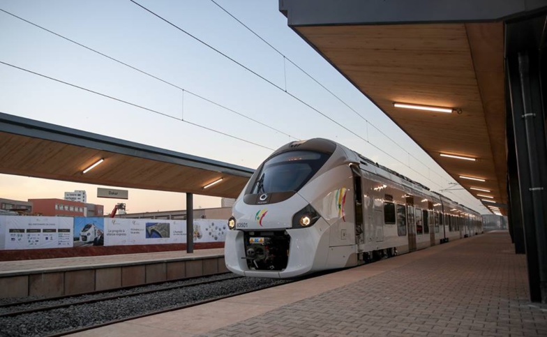 Train express régional : Macky Sall mobilise les ressources pour la phase 2