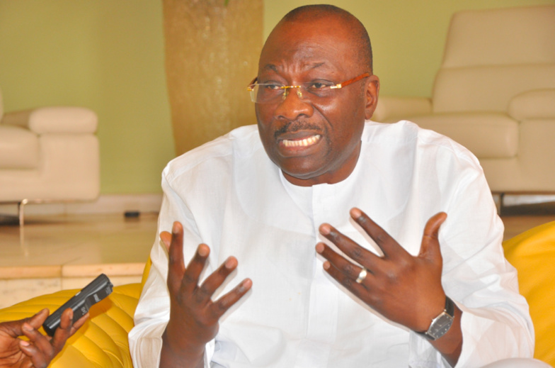 Soutien de Mamour CISSÉ à la candidature de Macky SALL : Ses partisans de Saint-Louis disent niet Soutien de Mamour CISSÉ à la candidature de Macky SALL : Ses partisans de Saint-Louis disent niet