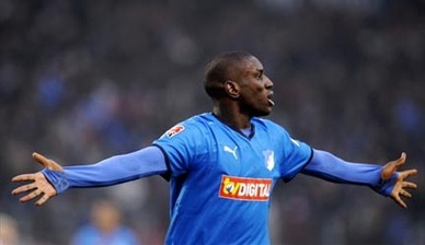 Cameroun-Sénégal : Demba Ba forfait Cameroun-Sénégal : Demba Ba forfait
