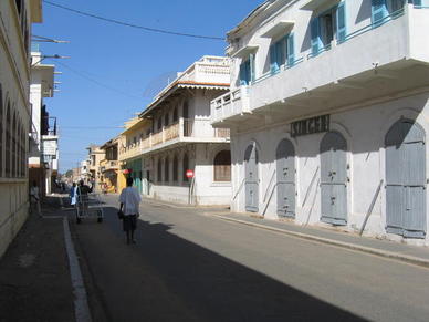 Saint-Louis du Sénégal, 350 ans et "pas encore défigurée" Saint-Louis du Sénégal, 350 ans et "pas encore défigurée"