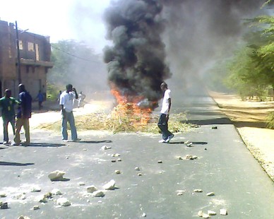 UGB: Les étudiants au front pour exiger le paiement de leurs bourses UGB: Les étudiants au front pour exiger le paiement de leurs bourses