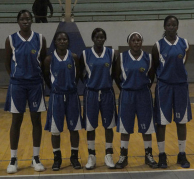 Basket Ball féminin : demi-finales retour Saint-Louis Basket club fait peur et se qualifie pour la finale.