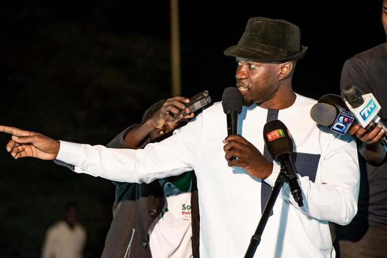 Pikine: Sonko demande à la jeunesse de marcher sur Palais le 24 février si Macky... Pikine: Sonko demande à la jeunesse de marcher sur Palais le 24 février si Macky...