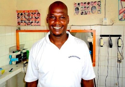 Mohamed DICKO, le Président de l’Association des Coiffeurs Professionnels de Saint-Louis Mohamed DICKO, le Président de l’Association des Coiffeurs Professionnels de Saint-Louis