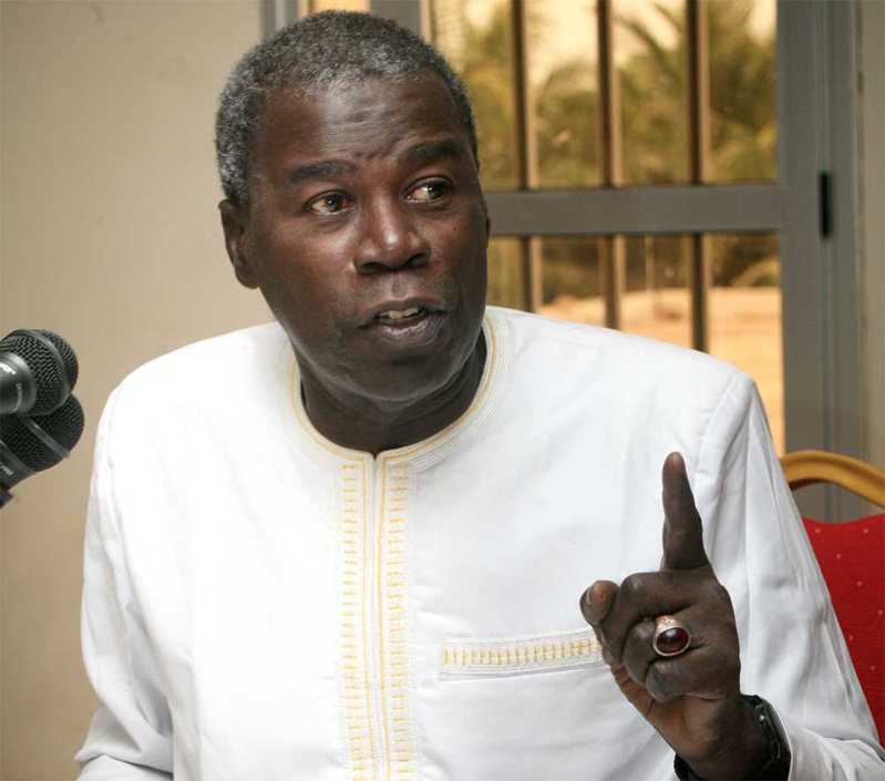 Mame Less Camara : «Pour dialoguer, il faut un climat de sérénité et de confiance» Mame Less Camara : «Pour dialoguer, il faut un climat de sérénité et de confiance»