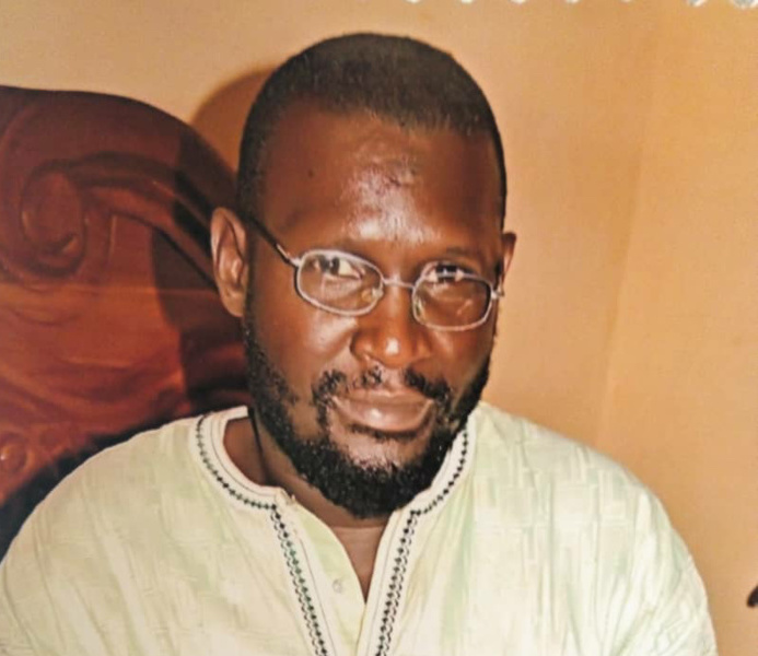 Ziguinchor : Disparition mystérieuse de Vieux Sonko de la pharmacie Néma qui a reconnu le gendarme dans l’affaire Ousmane Sonko Ziguinchor : Disparition mystérieuse de Vieux Sonko de la pharmacie Néma qui a reconnu le gendarme dans l’affaire Ousmane Sonko