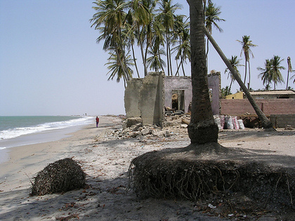 Saint-Louis-Erosion côtière : Djibo Ka annonce le demarrage d'’’une étude globale’’ de 10 milliards 417 millions francs CFA