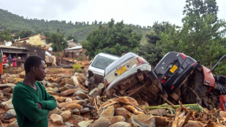 Cyclone Idai : au Mozambique, le bilan pourrait dépasser les 1 000 morts Cyclone Idai : au Mozambique, le bilan pourrait dépasser les 1 000 morts