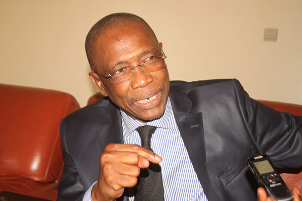 El Hadji Kassé : "Il est possible de prolonger le mandat des députés" El Hadji Kassé : "Il est possible de prolonger le mandat des députés"