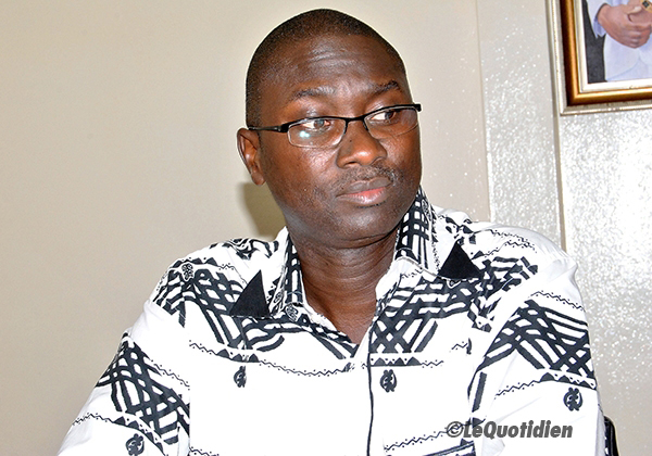 Droits de visite à Khalifa SALL : "il n’y a aucun changement" (garde des sceaux) Droits de visite à Khalifa SALL : "il n’y a aucun changement" (garde des sceaux)