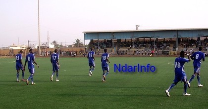 Championnat national de football : Ligue 1 dernière journée : Les Samba Linguère partagent les points avec les Gabelous 0 but partout. Championnat national de football : Ligue 1 dernière journée : Les Samba Linguère partagent les points avec les Gabelous 0 but partout.