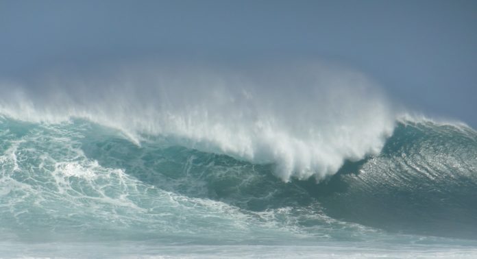 Alerte météo : une houle dangereuse menace les cotes de Saint-Louis à la Casamance !