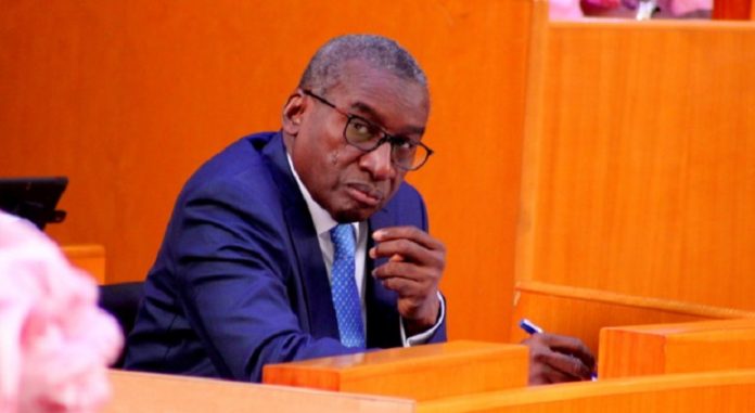 Délivrance de 200 passeports diplomatiques : La Dic fouille Sidiki Kaba Délivrance de 200 passeports diplomatiques : La Dic fouille Sidiki Kaba