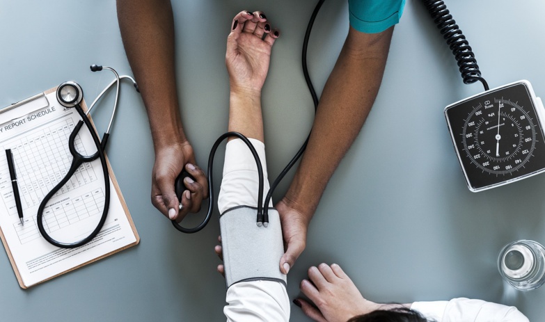 Hypertension artérielle : 29,8 % de prévalence