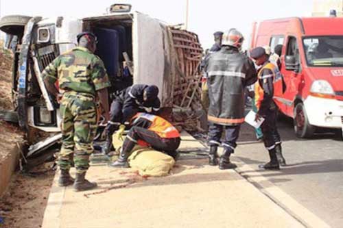 Kaolack : Un bus se renverse et fait 5 morts