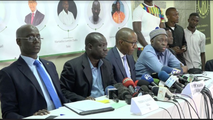 Dossier Petrotim : « Macky Sall, Aly Ngouille Ndiaye et Abdou Aziz Mbaye savaient que les informations présentées dans le rapport étaient fabriquées de toutes pièces» Dossier Petrotim : « Macky Sall, Aly Ngouille Ndiaye et Abdou Aziz Mbaye savaient que les informations présentées dans le rapport étaient fabriquées de toutes pièces»