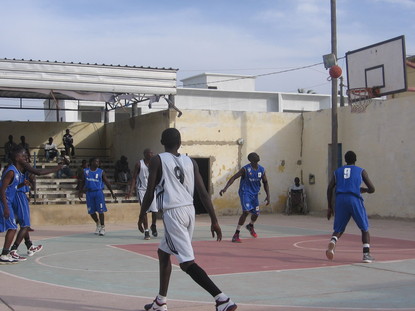 Basket National 1 masculin (2ème journée) : Saint-Louis Basket continue à mener grand train