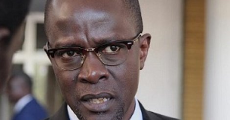 Yakham Mbaye tape sur El Hadj Kassé : ‘’Ce qu’il a dit est faux et c’est une trahison à l’insu du président’’ Yakham Mbaye tape sur El Hadj Kassé : ‘’Ce qu’il a dit est faux et c’est une trahison à l’insu du président’’