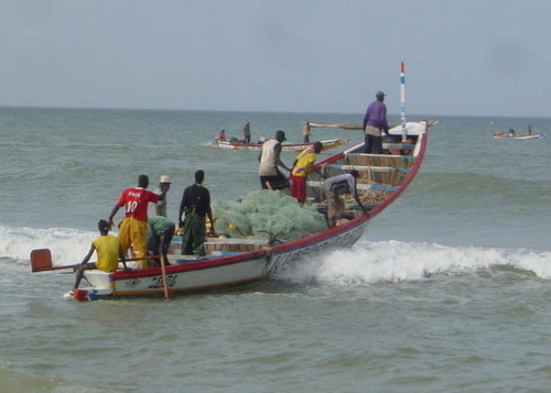 Un mort et deux rescapés dans le naufrage d’une pirogue à Gandiol