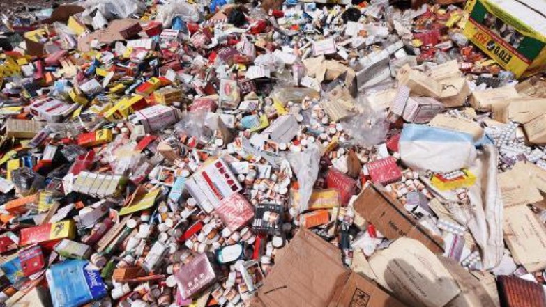 Faux médicaments de Touba Bélel: Un mandat d’arrêt lancé contre Amadou Oury Diallo, gracié en avril dernier Faux médicaments de Touba Bélel: Un mandat d’arrêt lancé contre Amadou Oury Diallo, gracié en avril dernier