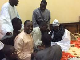 Découvrez le lien de parenté entre Adama Gaye et le khalif des mourides Découvrez le lien de parenté entre Adama Gaye et le khalif des mourides