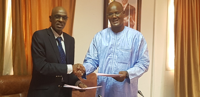 La SAED signe une convention de partenariat avec l'IPAR ( communiqué) La SAED signe une convention de partenariat avec l'IPAR ( communiqué)