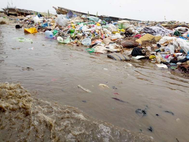 Insalubrité : c’est la catastrophe à Goxu Mbacc et Pikine Insalubrité : c’est la catastrophe à Goxu Mbacc et Pikine