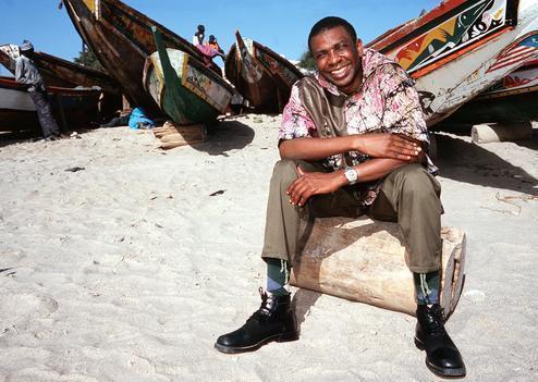 ’Observatoire de la musique et des arts demande à Youssou Ndour de retirer sa candidature ’Observatoire de la musique et des arts demande à Youssou Ndour de retirer sa candidature