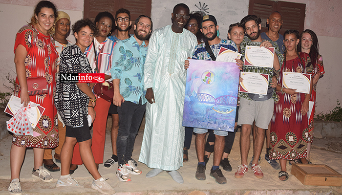 GUET-NDAR : Deux salles de classe rénovées par une solidarité franco-sénégalaise (vidéo) GUET-NDAR : Deux salles de classe rénovées par une solidarité franco-sénégalaise (vidéo)