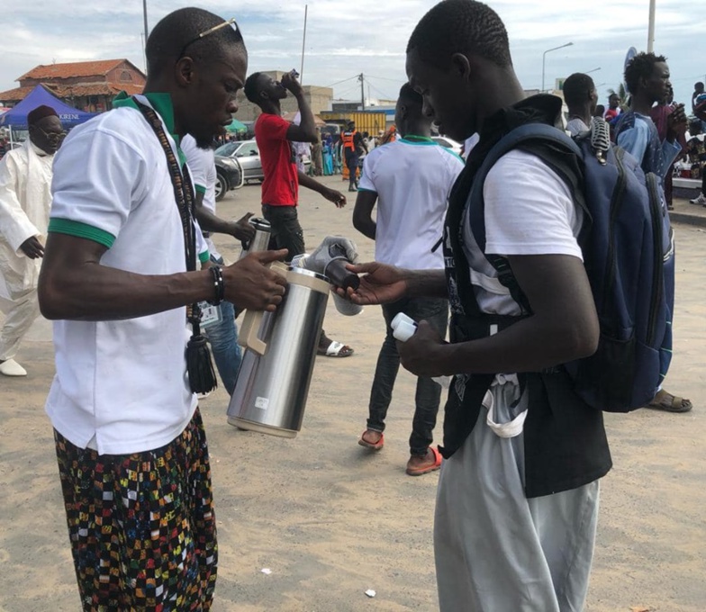 Magal des 2 raakas : Œuvres de solidarité des partisans d’Ousmane SONKO (photos)