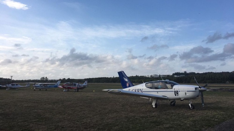 Des quadriplaces pour rallier Saint-Louis-du-Sénégal. / © Amélie Poisson/FTV Des quadriplaces pour rallier Saint-Louis-du-Sénégal. / © Amélie Poisson/FTV