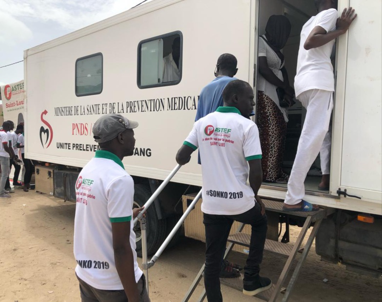 Saint- Louis : les "Patriotes" au secours de la banque de sang (photos) Saint- Louis : les "Patriotes" au secours de la banque de sang (photos)