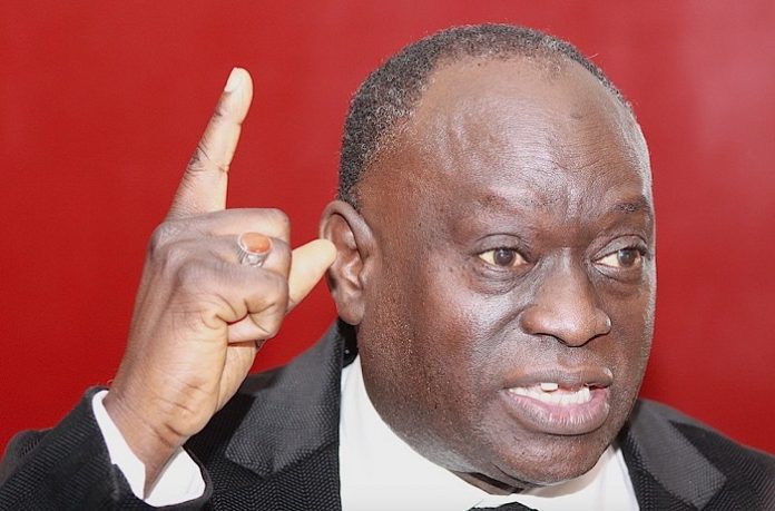 Un émigré accuse Me El Hadji Diouf d'avoir détourné ses 200 millions FCFA Un émigré accuse Me El Hadji Diouf d'avoir détourné ses 200 millions FCFA