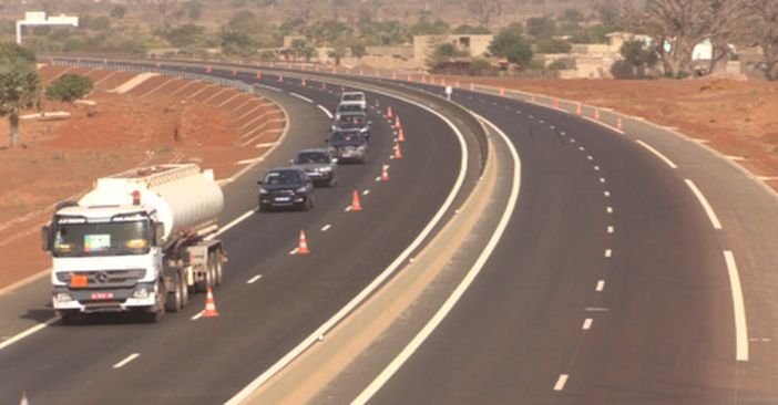 Engagement financier sur le projet d’autoroute Dakar-Saint-Louis : Macky SALL pas content ... Engagement financier sur le projet d’autoroute Dakar-Saint-Louis : Macky SALL pas content ...