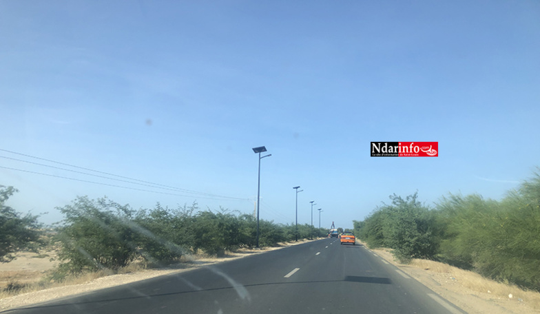 Éclairage public : Près de 2000 lampadaires solaires en installation à Saint-Louis (photos) Éclairage public : Près de 2000 lampadaires solaires en installation à Saint-Louis (photos)