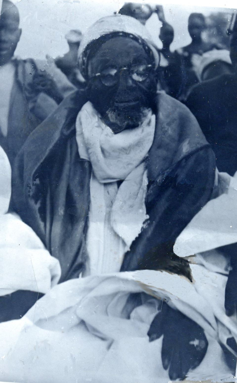 À la découverte d'Elhadj Salif MBENGUE, ce grand moukhadam de Maodo (rta) À la découverte d'Elhadj Salif MBENGUE, ce grand moukhadam de Maodo (rta)