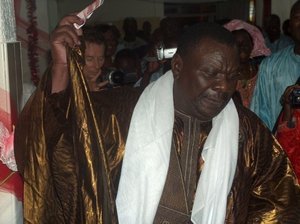 Mécontents contre Cheikh Béthio Thioune, les petits-fils de Serigne Touba déclarent: "Il ne parle que pour son intérêt et non celui du peuple” Mécontents contre Cheikh Béthio Thioune, les petits-fils de Serigne Touba déclarent: "Il ne parle que pour son intérêt et non celui du peuple”